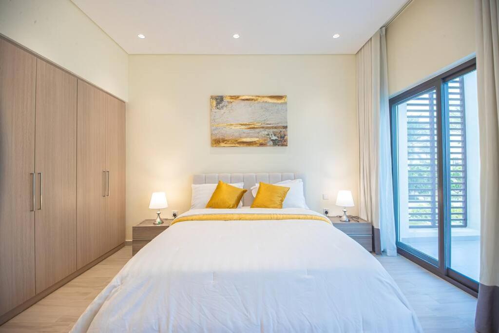 Luxury 3 Bdr Villa By The Sea 54 Fujairah Exteriör bild
