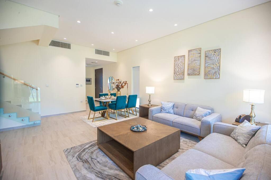Luxury 3 Bdr Villa By The Sea 54 Fujairah Exteriör bild